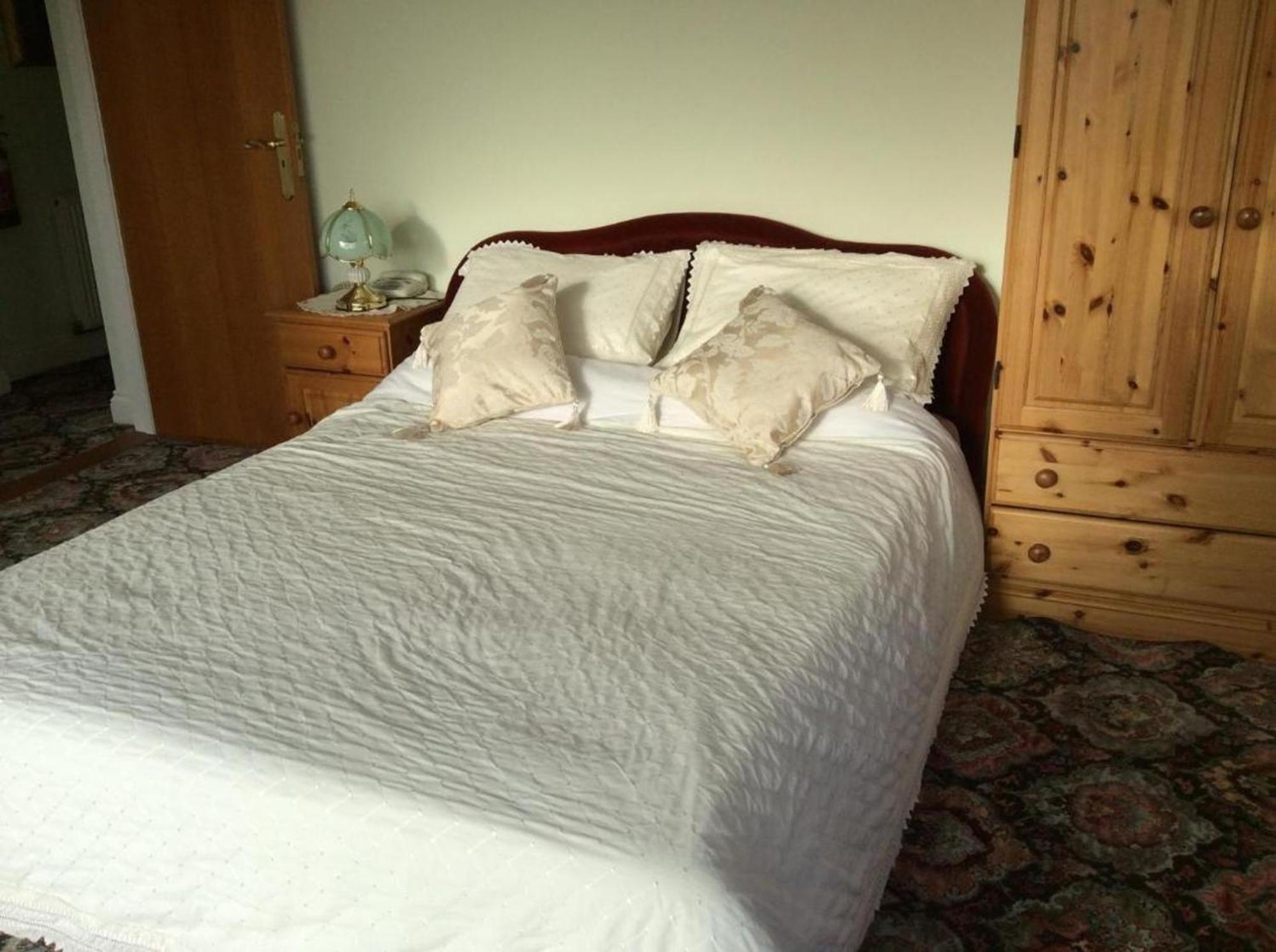 Room In Guest Room - Orchard Manor, Fore Street, Probus ترورو المظهر الخارجي الصورة